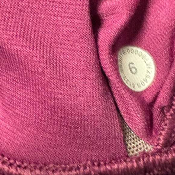 Lululemon Energy Bra *Medium Support, B–D Cups
Vivid Plum (First Release) - Picture 6 of 6